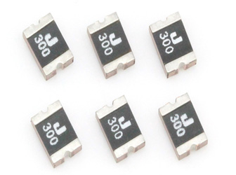 貼片保險絲原裝現(xiàn)貨